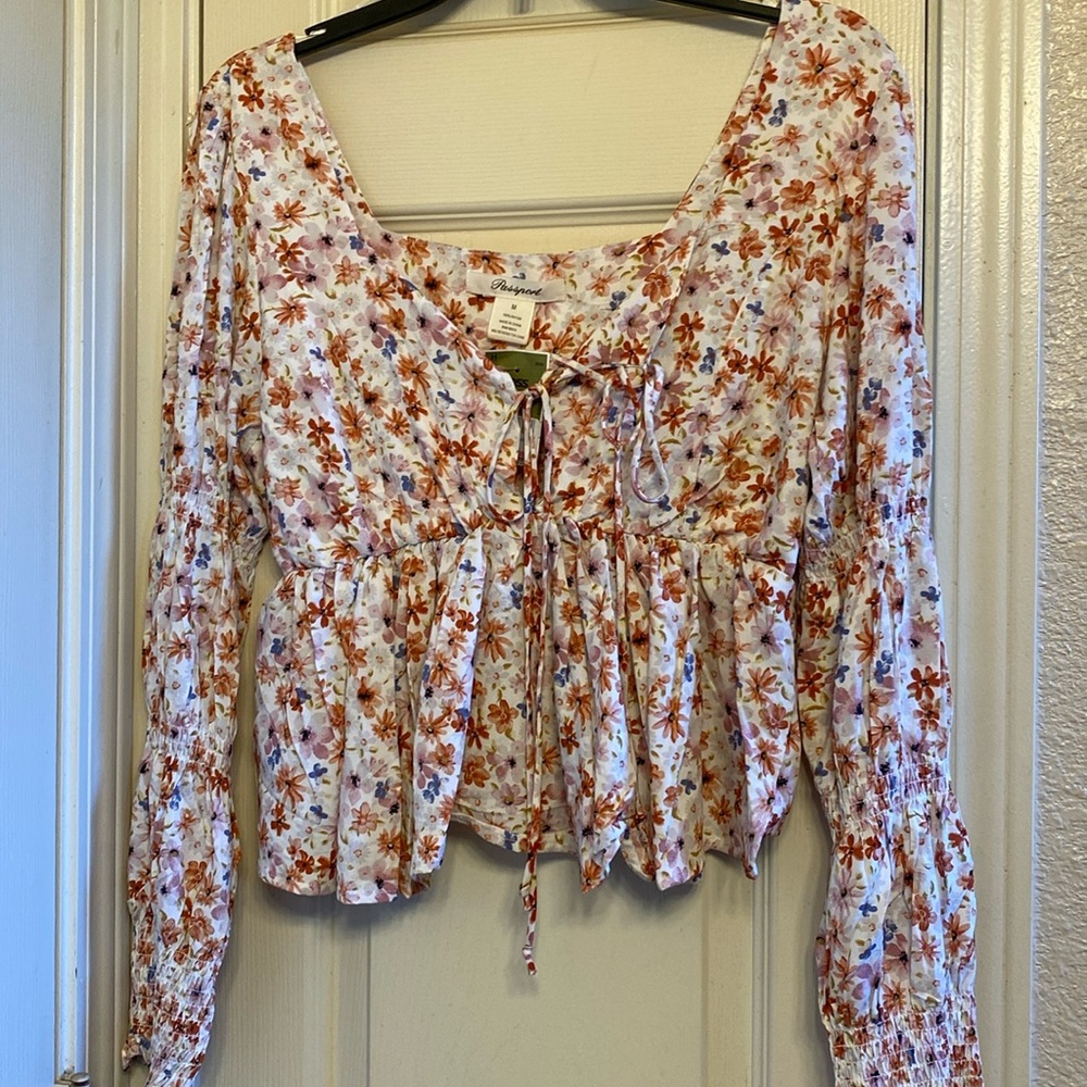 NWT Passport Puffed-sleeve Peplum-hem Long Sleeve Floral Blouse Size M